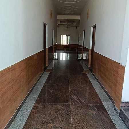 Hotel O Pop Angoori Farm House Mathura Εξωτερικό φωτογραφία