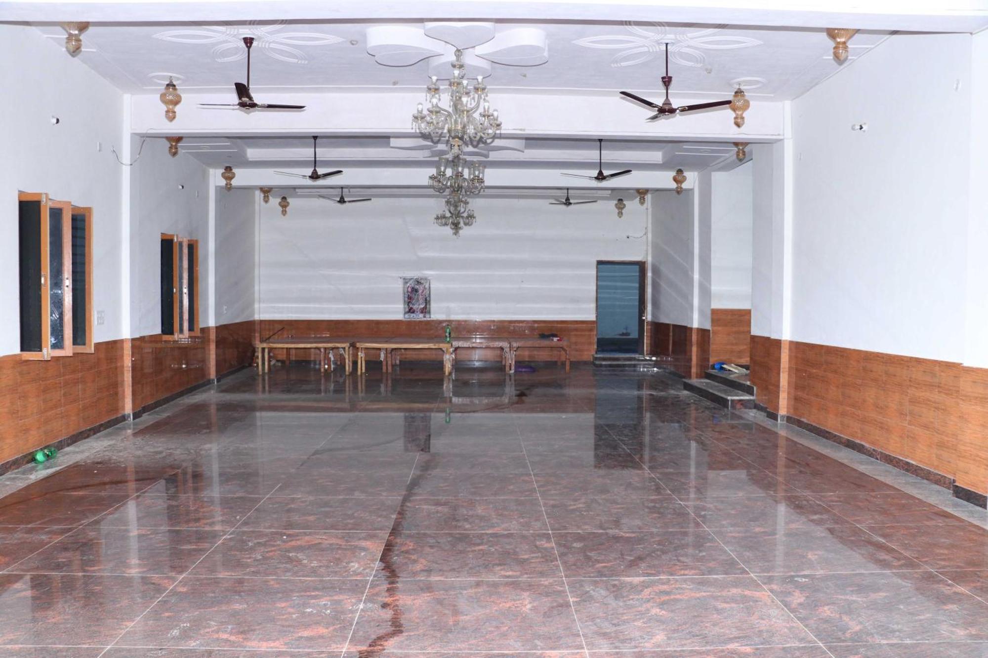 Hotel O Pop Angoori Farm House Mathura Εξωτερικό φωτογραφία