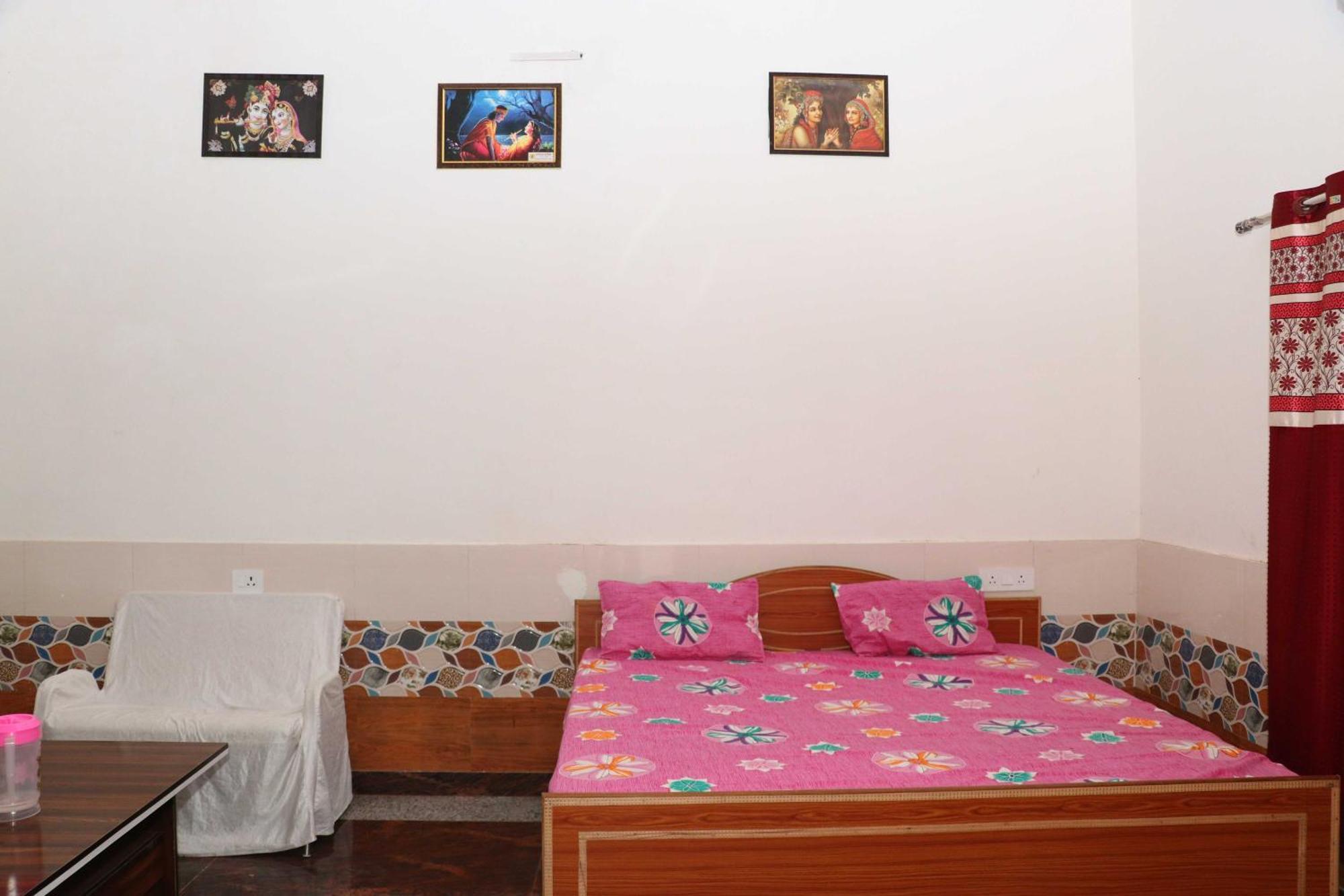 Hotel O Pop Angoori Farm House Mathura Εξωτερικό φωτογραφία